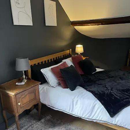 Semesterbostad Stunning 2-bedroomed