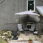 Dom wakacyjny Stunning 2-bedroomed *