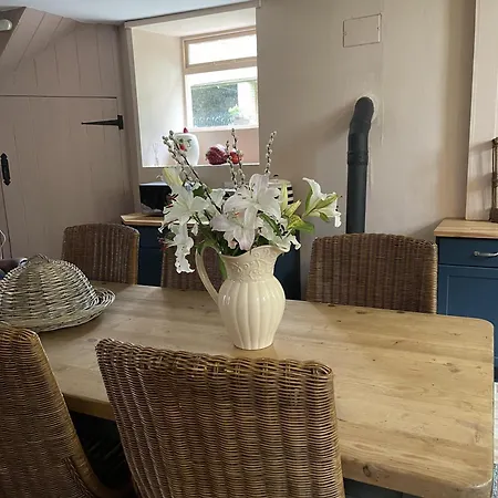 Дом отдыха Stunning 2-bedroomed